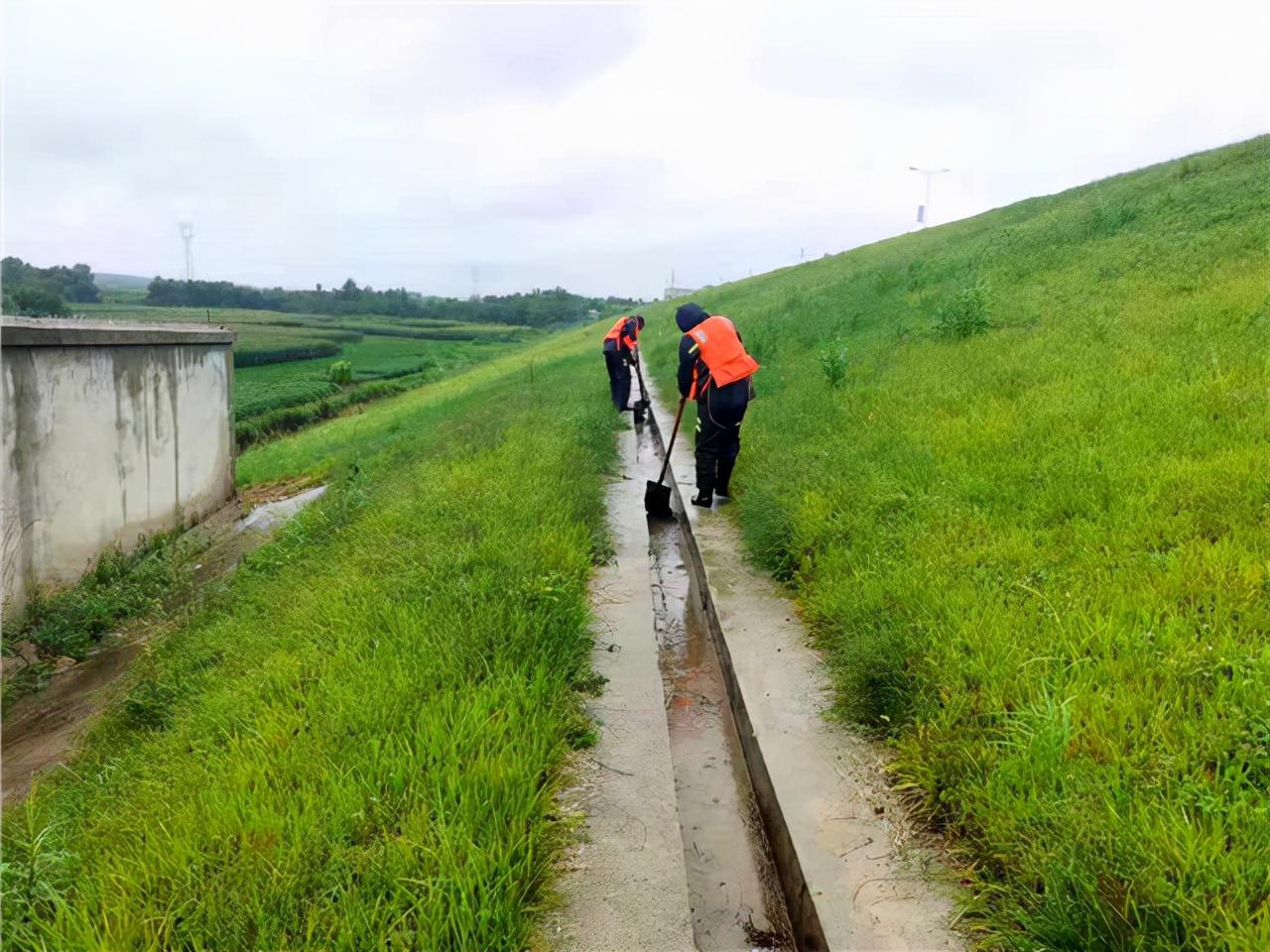 文登市水利局领导团队引领水利事业迈向新高度